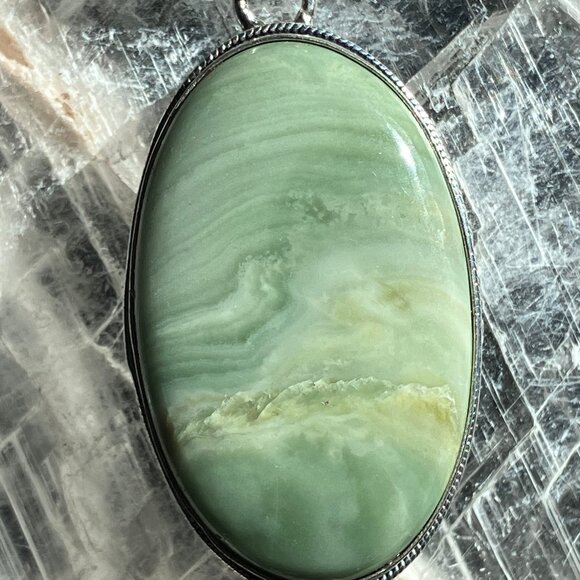 Green Imperial Jasper Crystal Stone Jewelry Vintage Styled Pendant - Picture 1 of 8